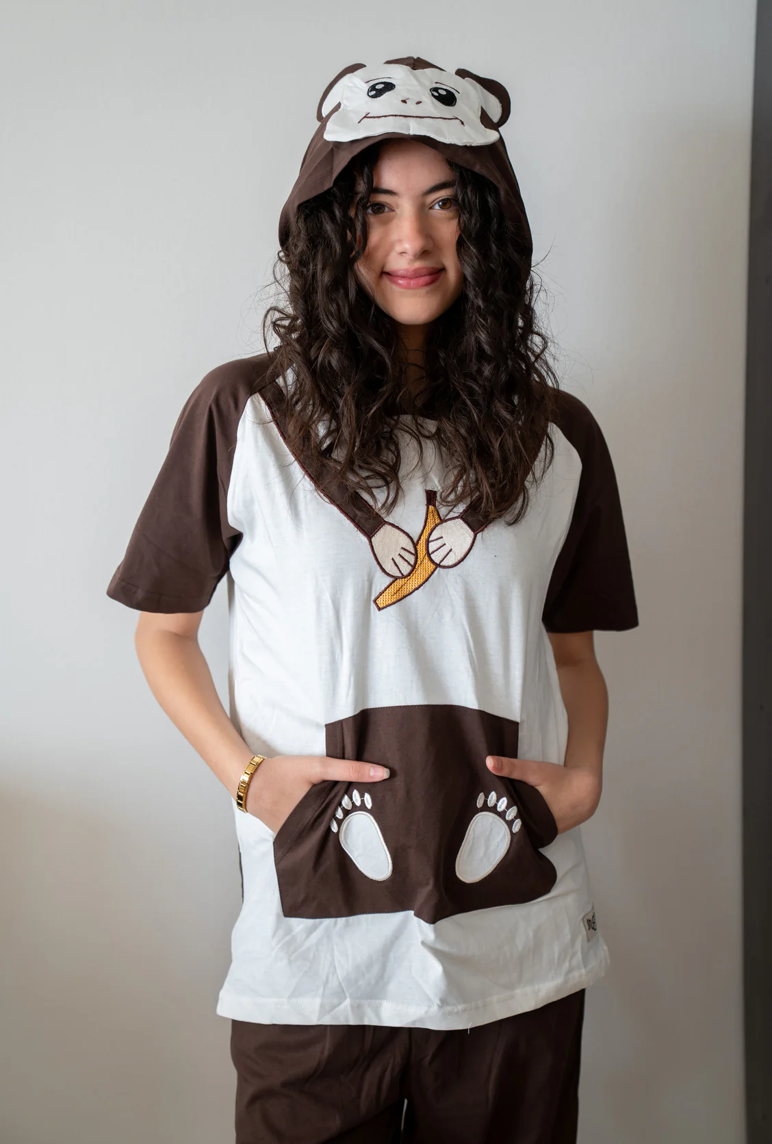 Snuggs Unisex summer pajama set White T-shirt + Brown Pants - Image 6