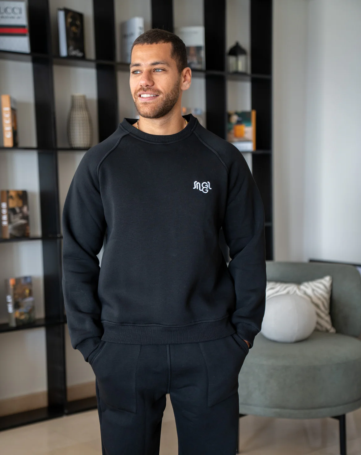 Men Winter Pajama Set Black Top + Pants - Image 2