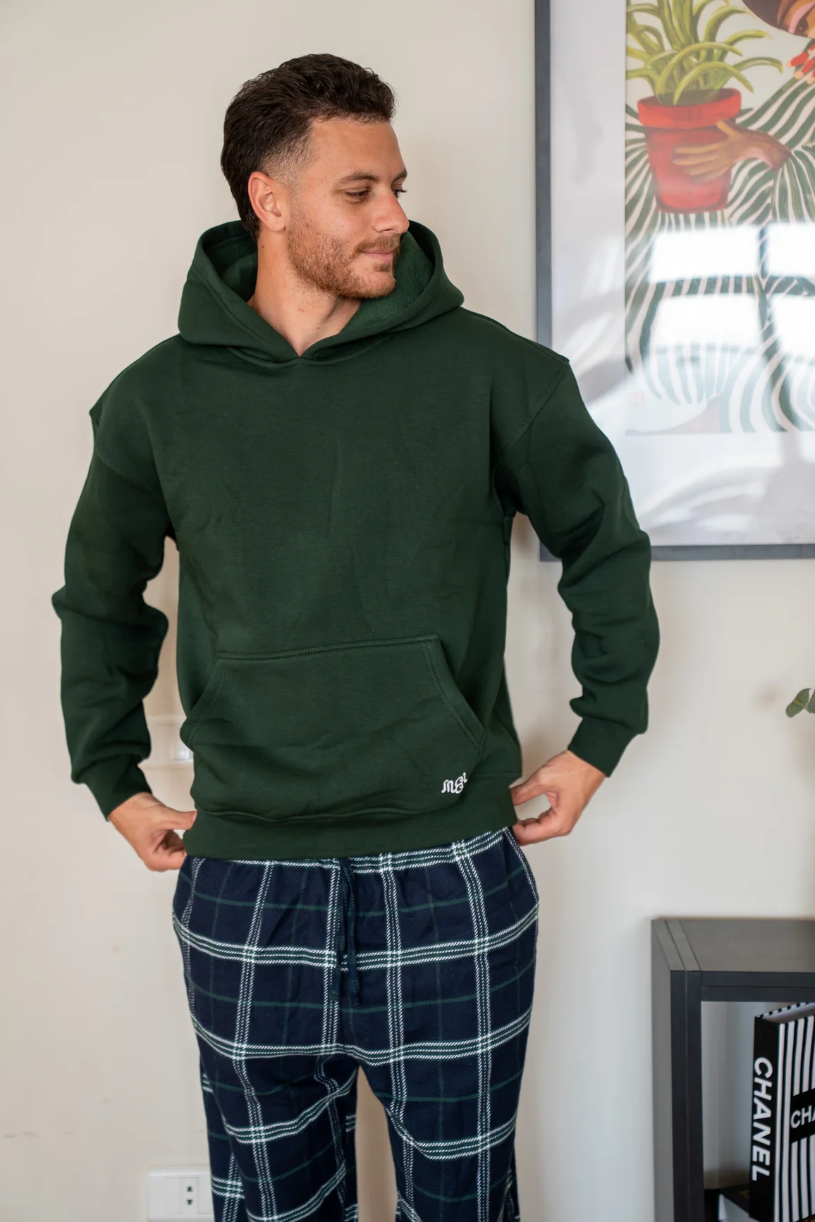 Men Winter Pajama Set Dark Green Hoodie + Dark Green X Dark Blue Checkered Pants - Image 2