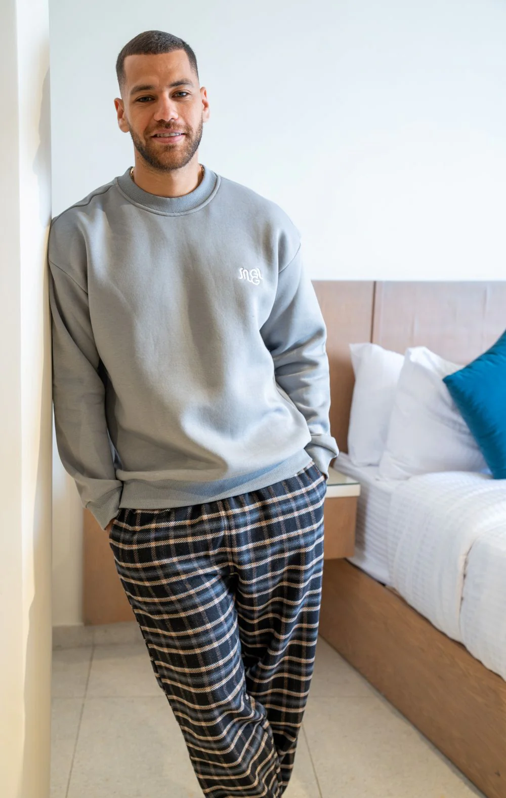 Men Winter Pajama Set Med Grey sweatshirt + Black X Med Grey Checkered Pants - Image 2