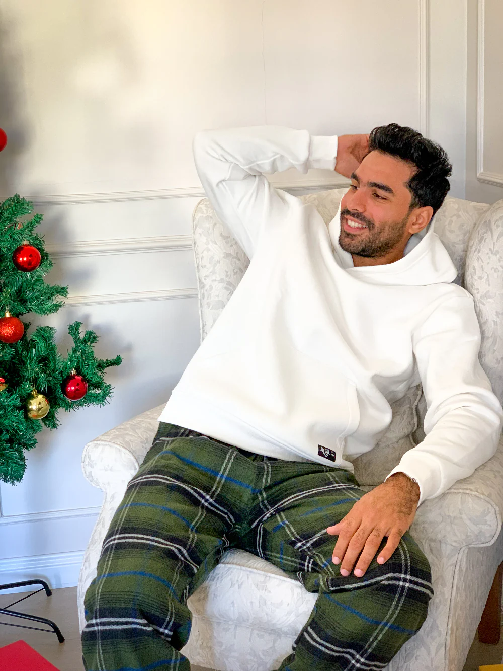 Men Winter Pajama Set Off White Hoodie + Olive x Black Checkered Pants - Image 5