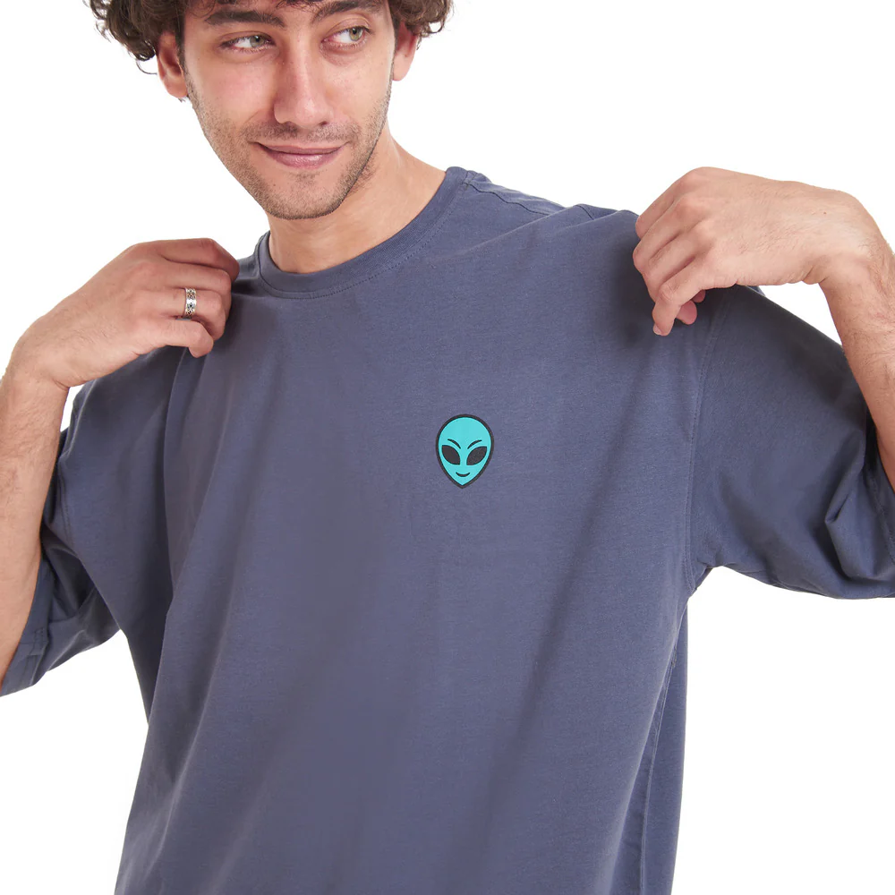 Oversized T-shirt Alien - Image 9