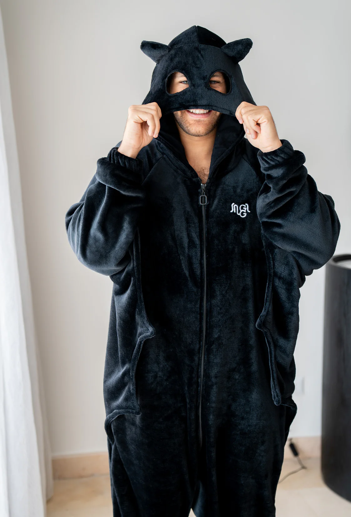 Snuggs Blanket Animal Onesie Bat - Image 2