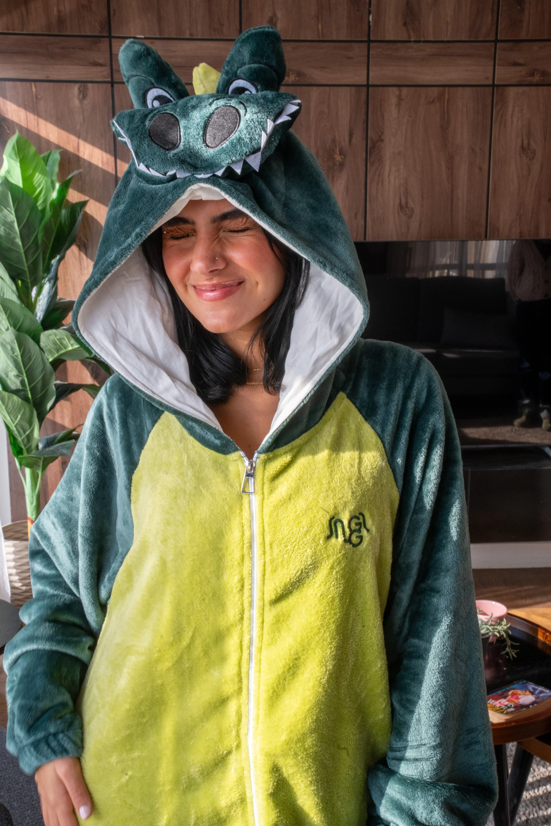 Snuggs Blanket Animal Onesie Dinosaur neon green - Image 2