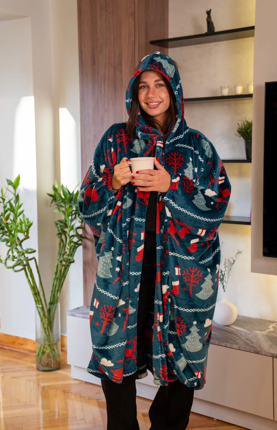 Snuggs The Cloak Blanket Christmas Teal Deer - Image 5