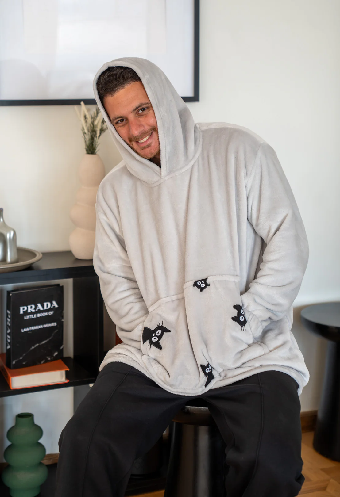 Snuggs Blanket Hoodie Black Cats - Image 2