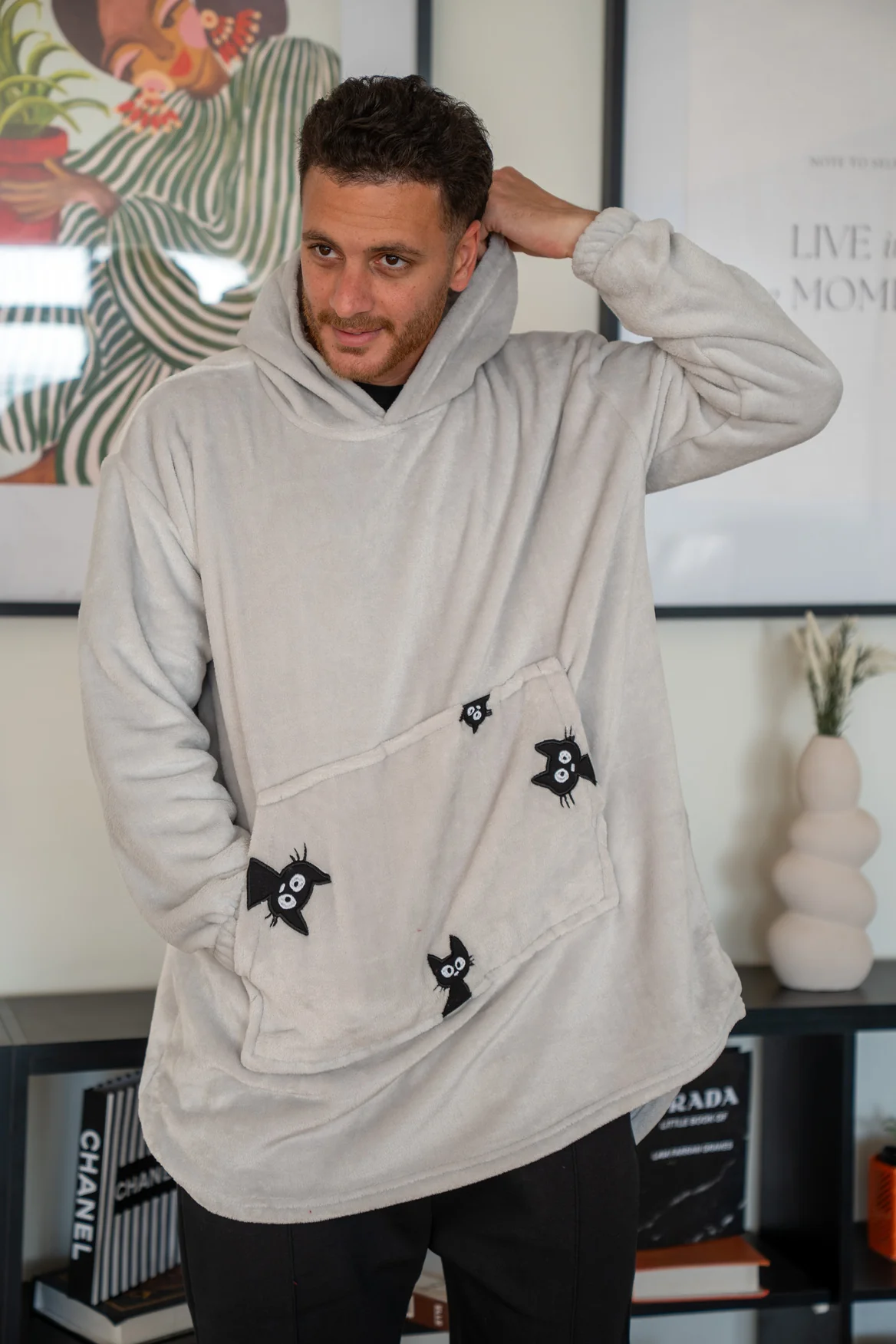 Snuggs Blanket Hoodie Black Cats - Image 3