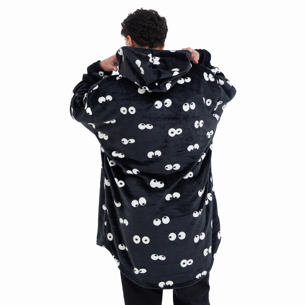 Snuggs Blanket Hoodie Black Eyes - Image 8