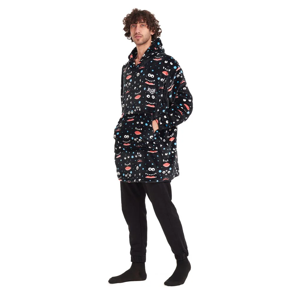 Snuggs Blanket Hoodie Black monster - Image 2