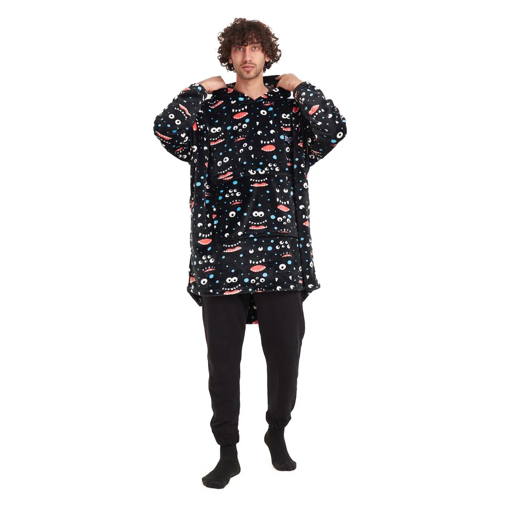 Snuggs Blanket Hoodie Black monster - Image 4