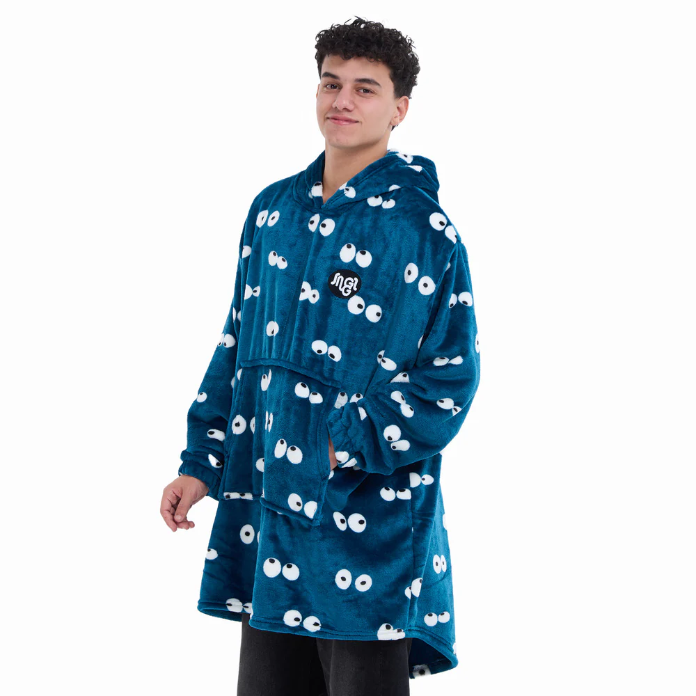 Snuggs Blanket Hoodie Petroleum Eyes - Image 4