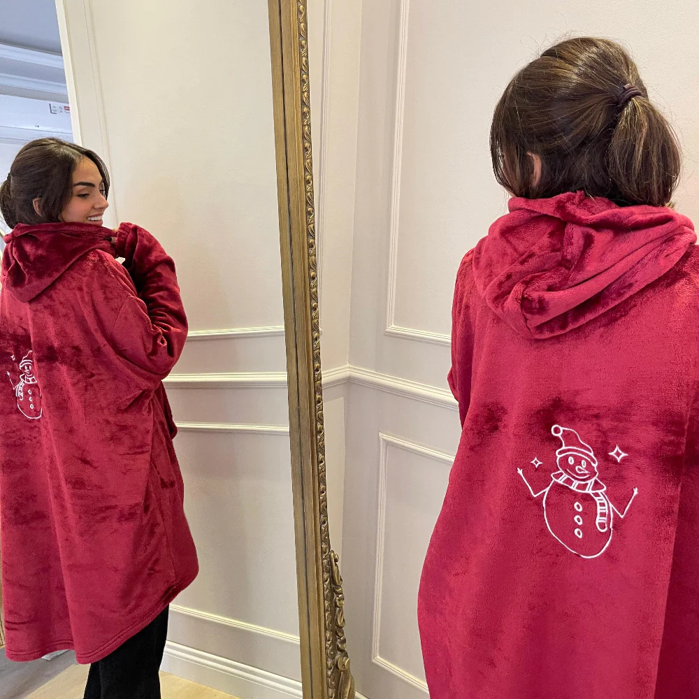 Snuggs Blanket Hoodie Red Christmas Snowman - Image 2