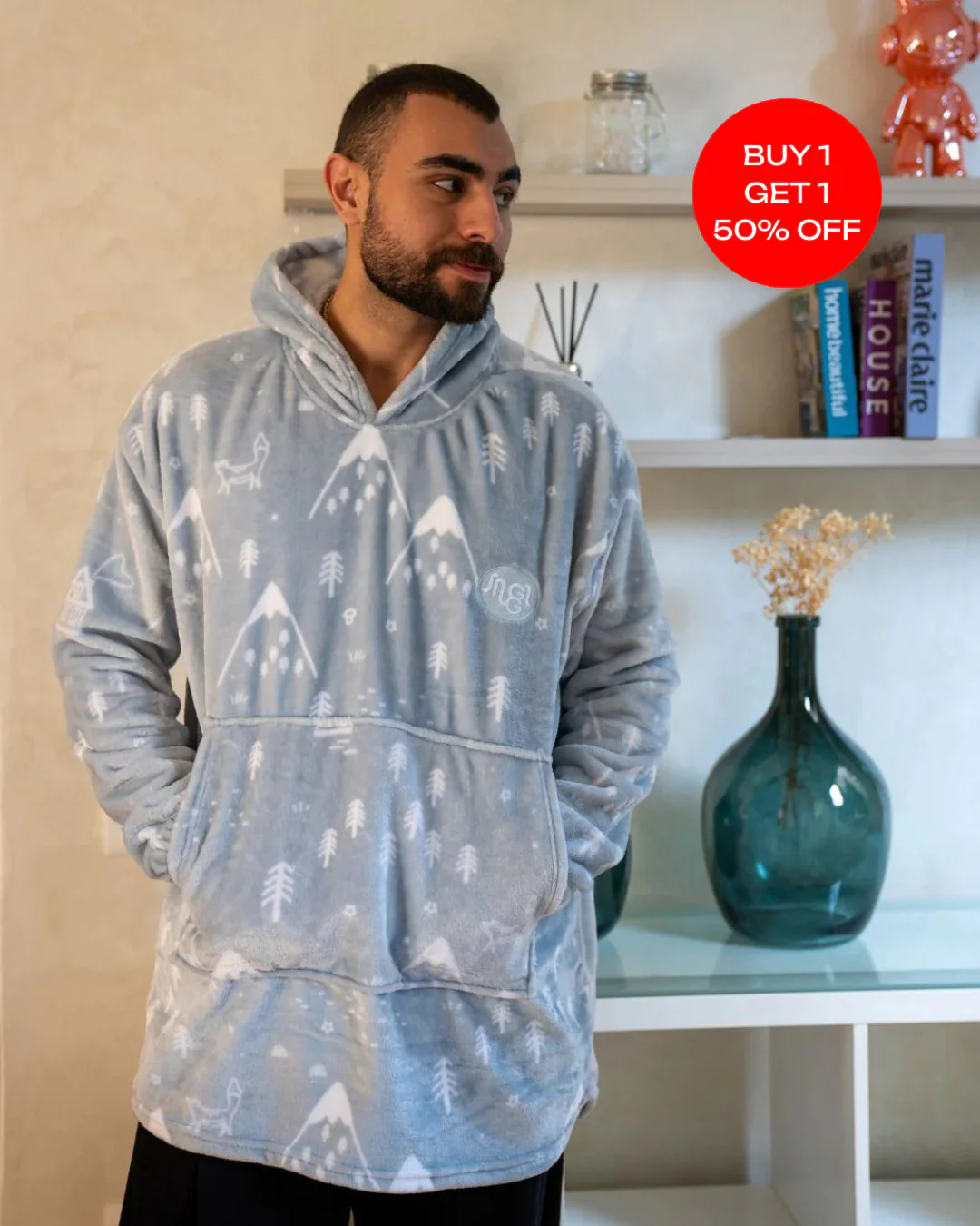 Snuggs Blanket Hoodie Snow Mountains Light Blue - Image 3