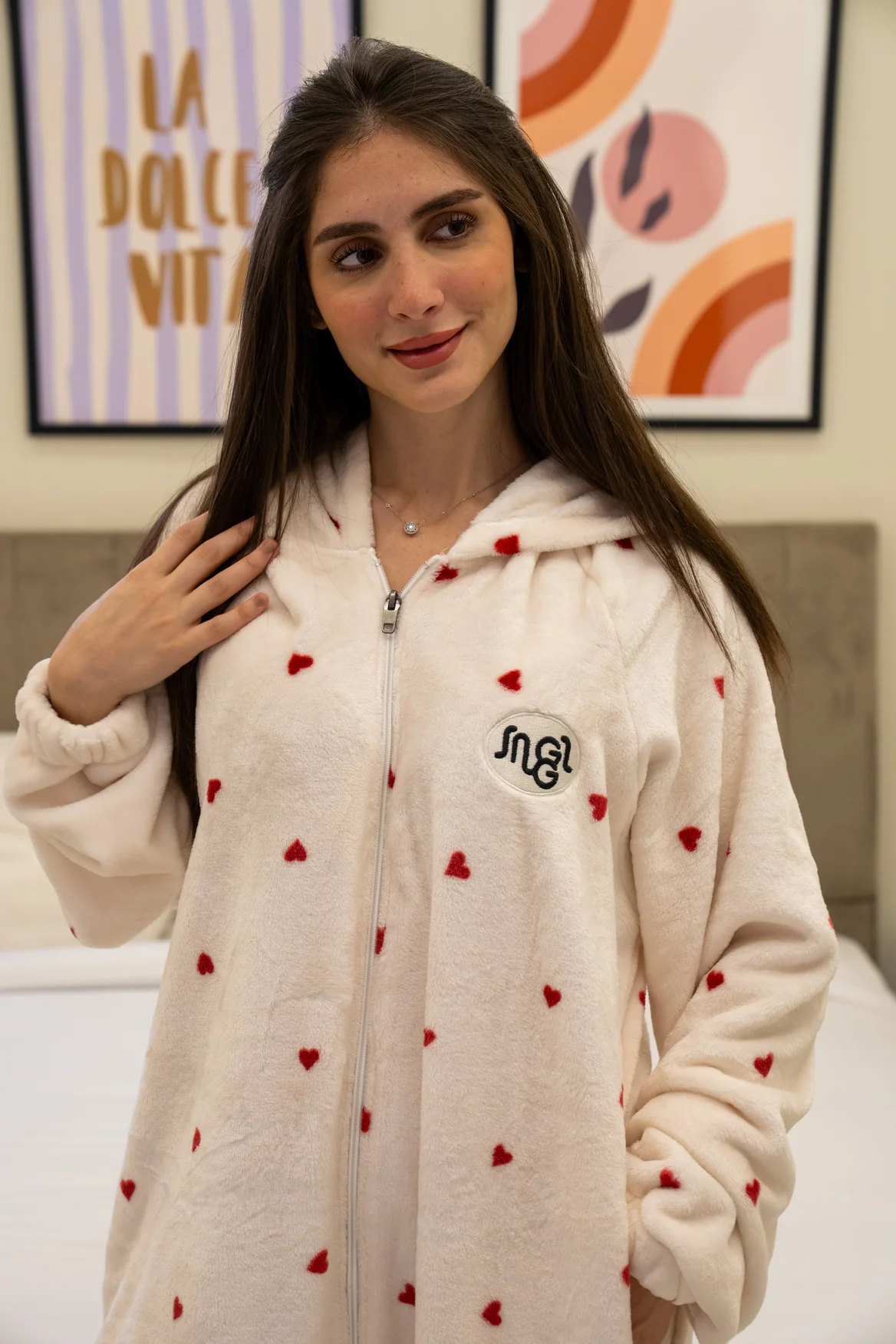 Snuggs Blanket Onesie Off White Hearts - Image 2