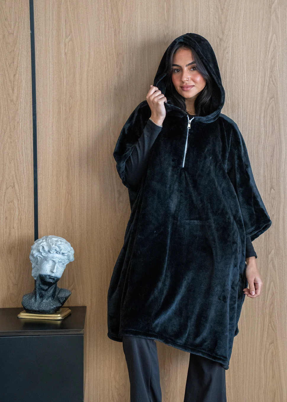 Snuggs Blanket Poncho Black - Image 2