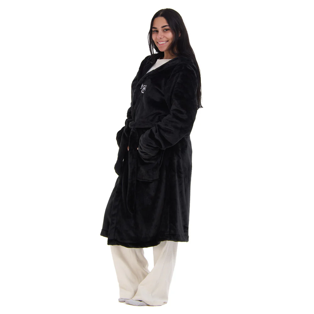 Snuggs Blanket Robe Black - Image 3