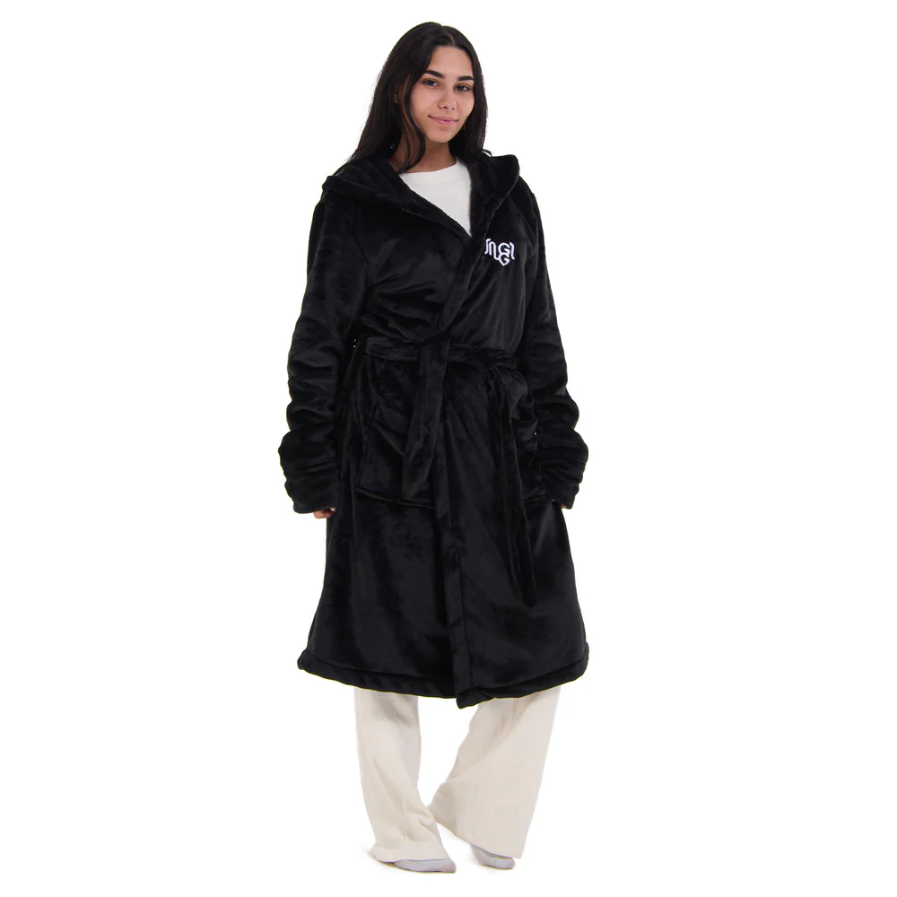 Snuggs Blanket Robe Black - Image 5