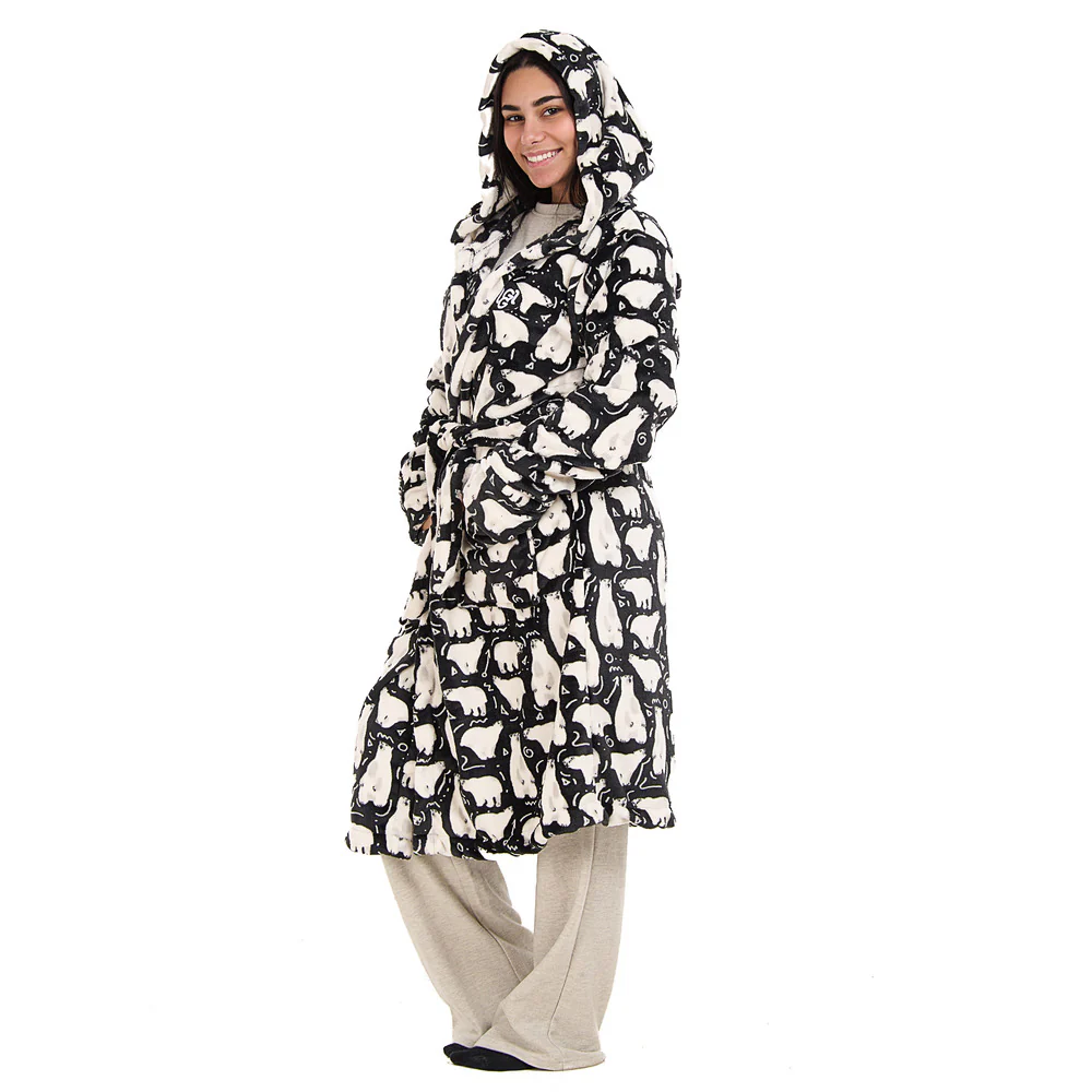 Snuggs Blanket Robe Black Polar Bear - Image 3