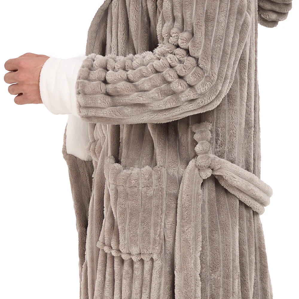 Snuggs Blanket Robe Engraved Lines Cafe - Image 4