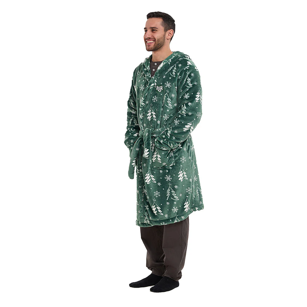 Snuggs Blanket Robe Green Tree Christmas - Image 3