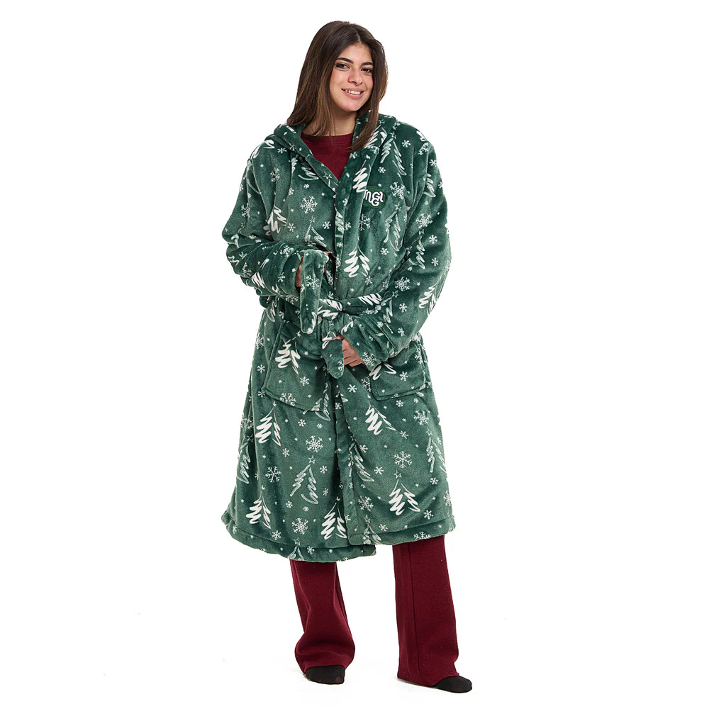 Snuggs Blanket Robe Green Tree Christmas - Image 4