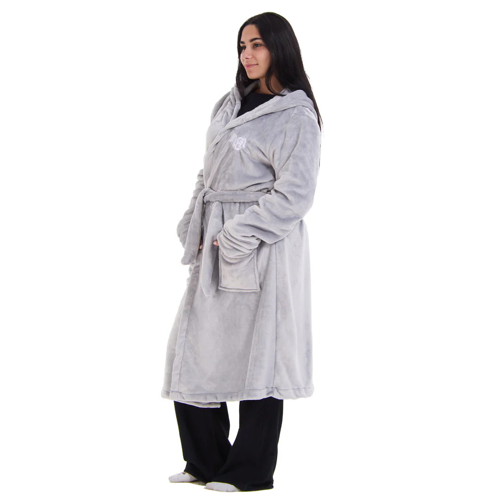 Snuggs Blanket Robe Light Grey - Image 3