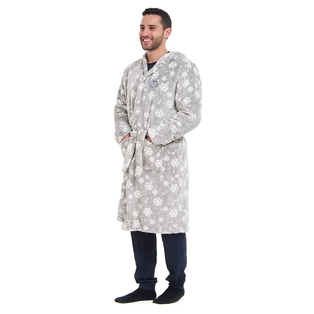 Snuggs Blanket Robe Grey Snowflakes - Image 4