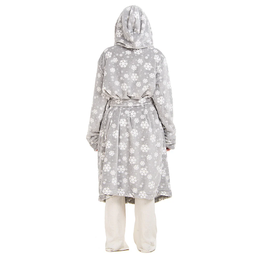 Snuggs Blanket Robe Grey Snowflakes - Image 7