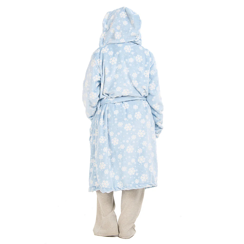Snuggs Blanket Robe Light Blue Snowflakes - Image 4