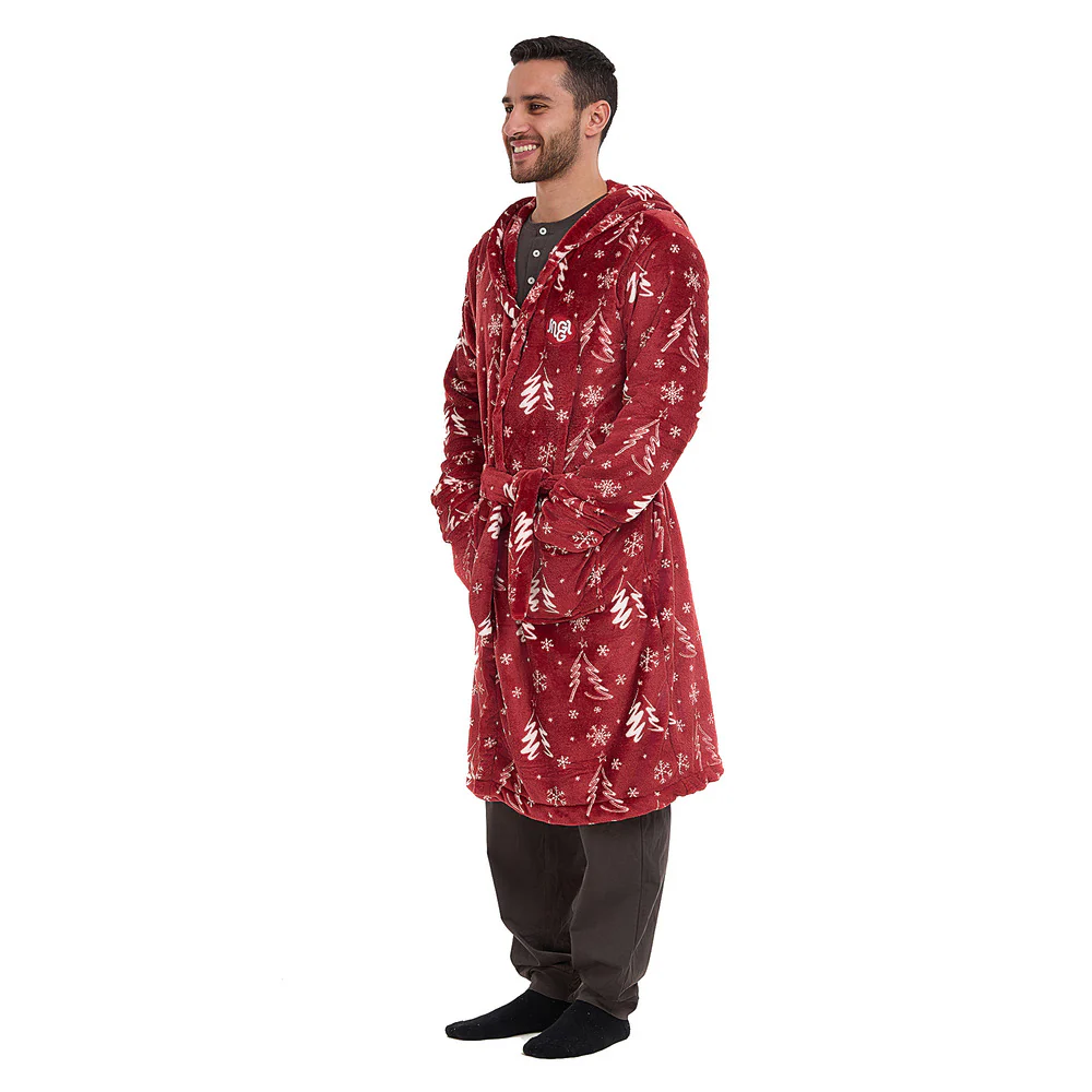 Snuggs Blanket Robe Red Tree Christmas - Image 5