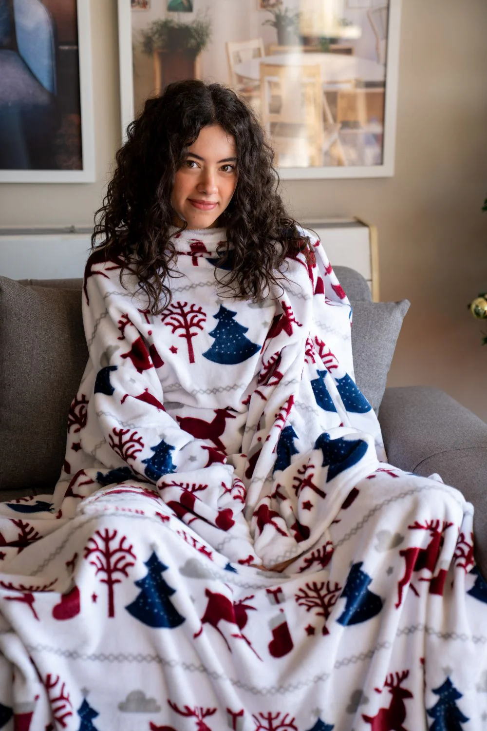 Snuggs blanket with sleeves Christmas Off White Deer - Image 3