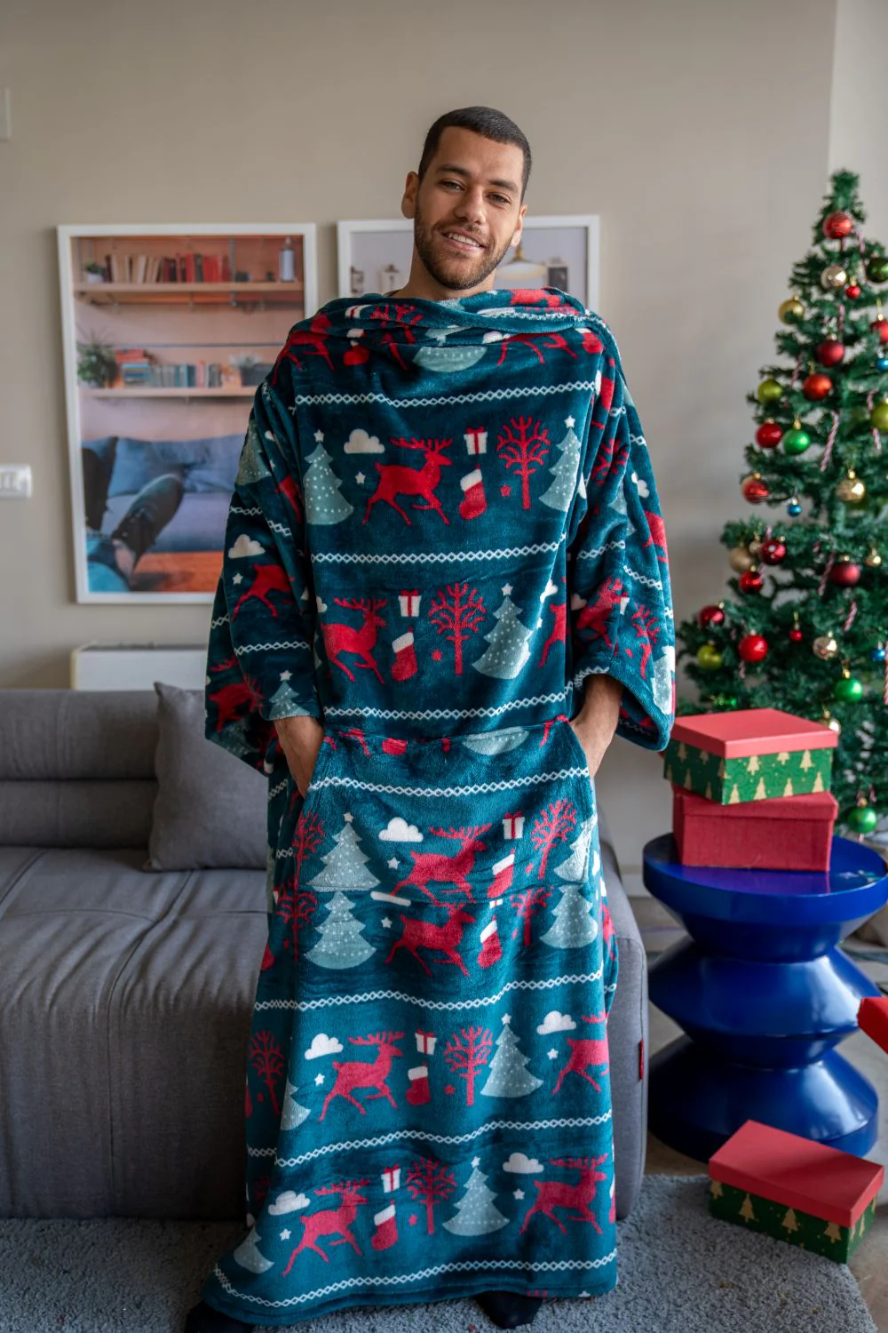 Snuggs blanket with sleeves Teal Deer - Image 4
