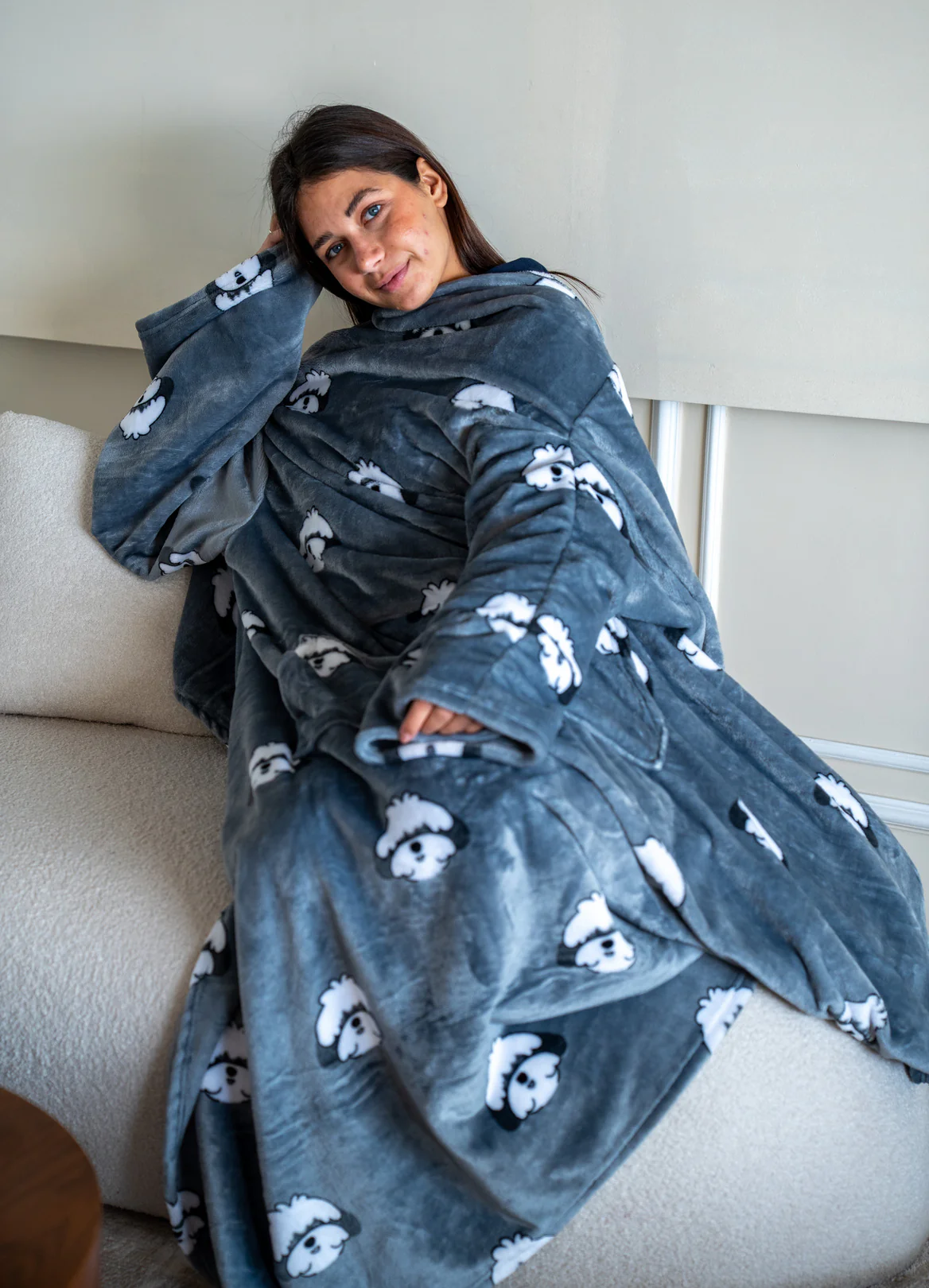 Snuggs blanket with sleeves Dog - Image 4
