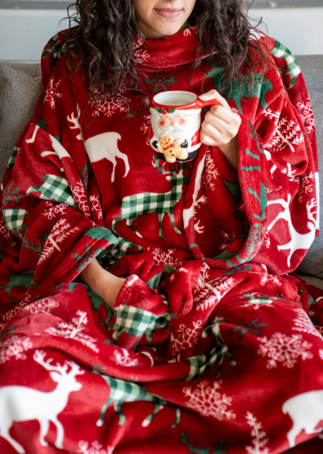 Snuggs blanket with sleeves Christmas Red Reindeer - Image 3