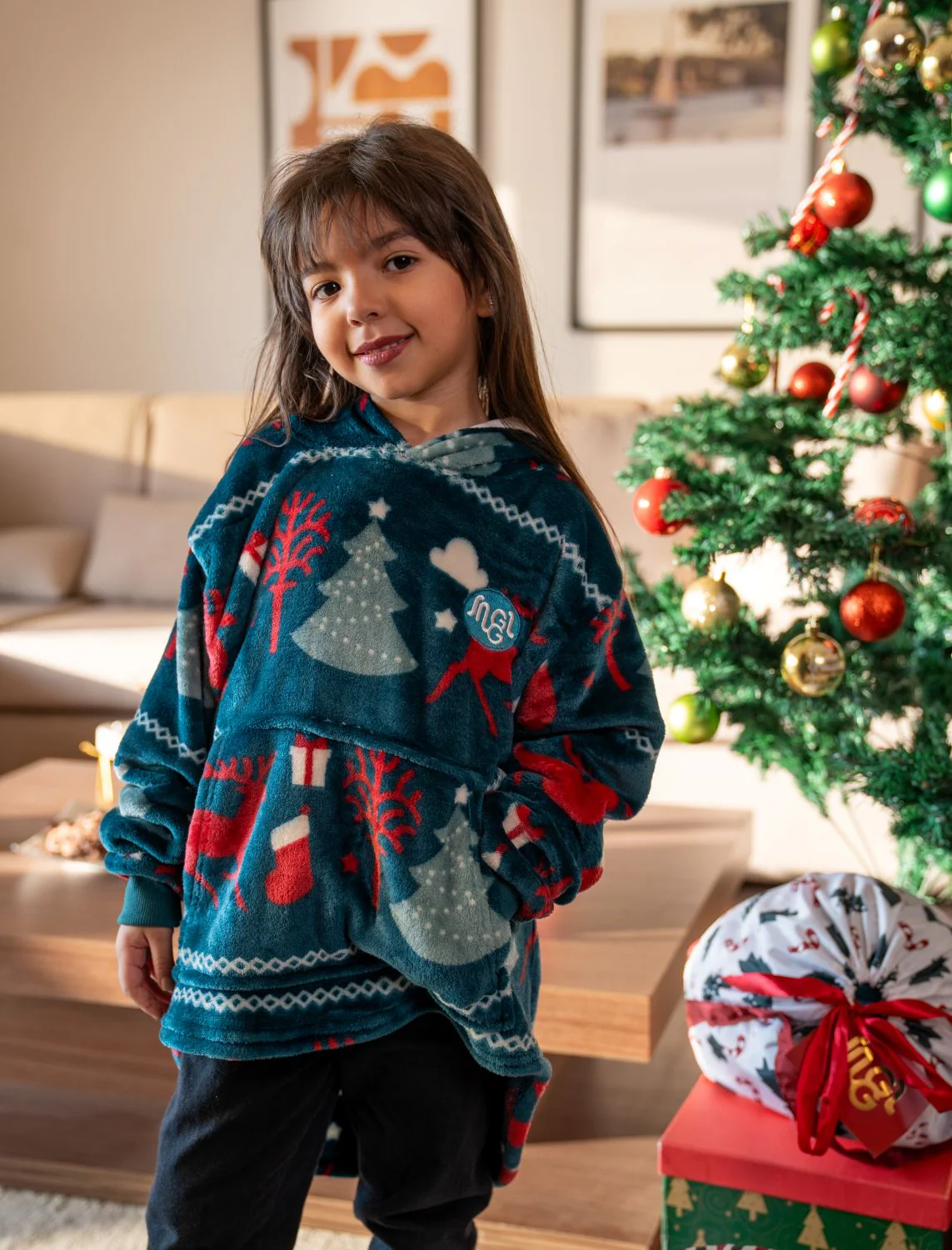 Snuggs Kids Blanket Hoodie Teal Deer - Image 2