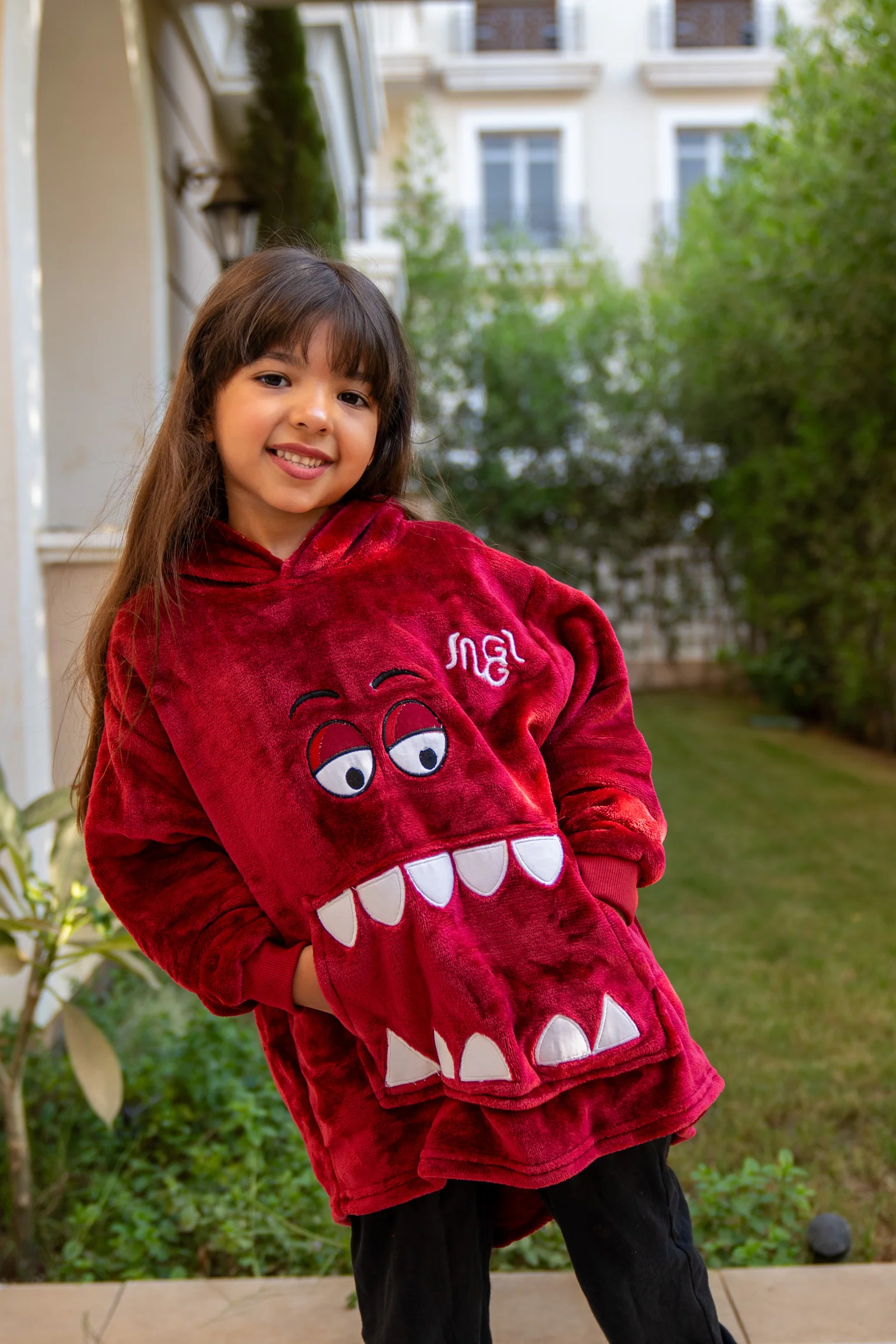 Snuggs Kids Blanket Hoodie Dark Red - Image 3