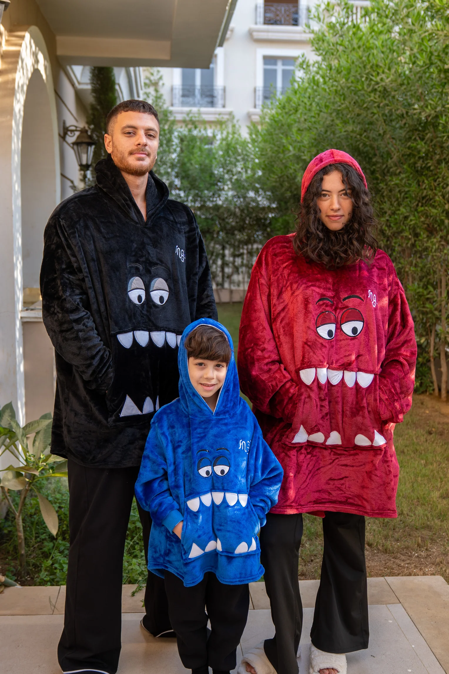 Snuggs Kids Blanket Hoodie Royal Blue - Image 2