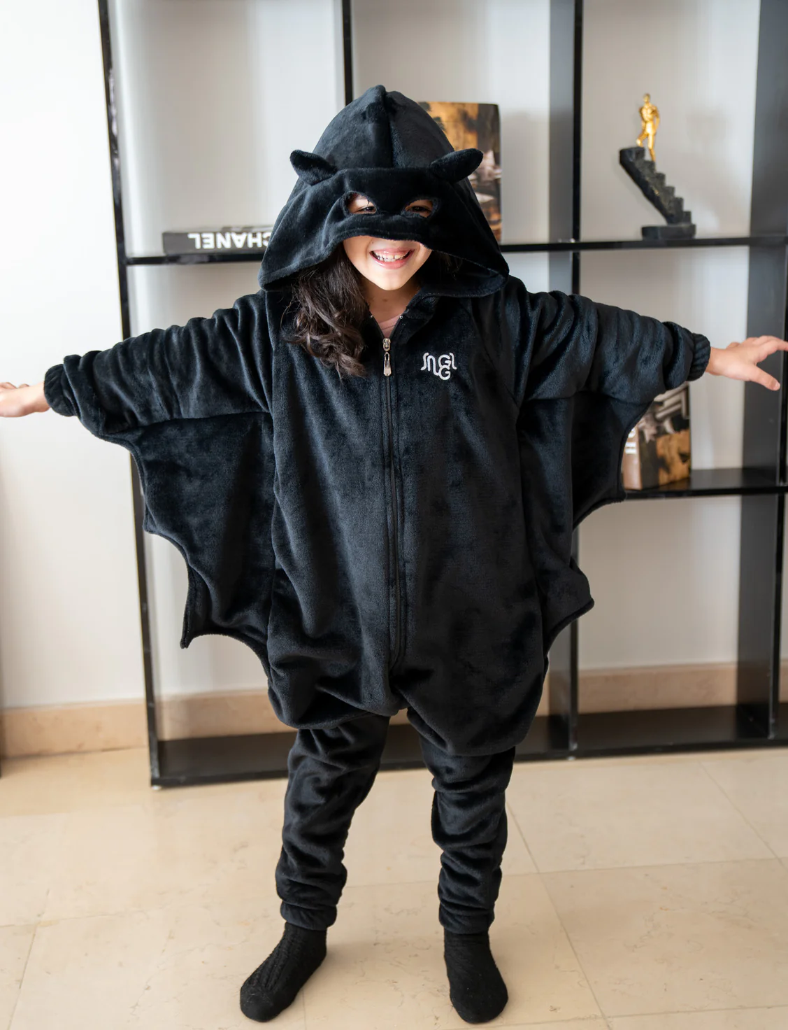 Snuggs Kids Blanket Onesie Bat - Image 2