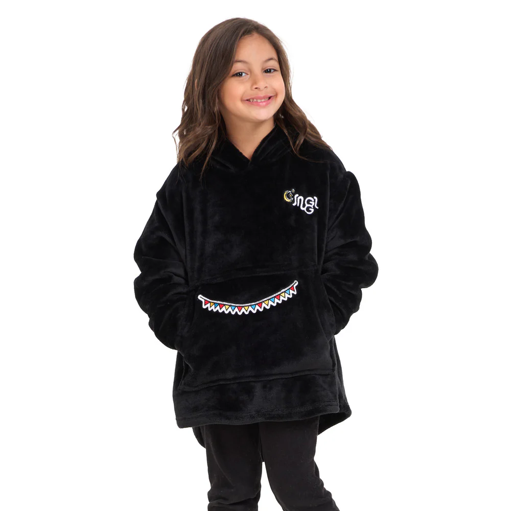 Snuggs Kids Blanket Hoodie Black عربية فول - Image 6