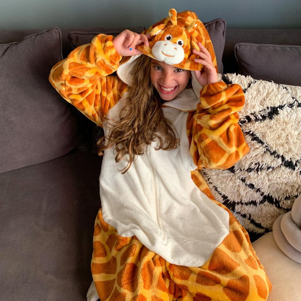 Snuggs Kids Blanket Onesie Giraffe - Image 2