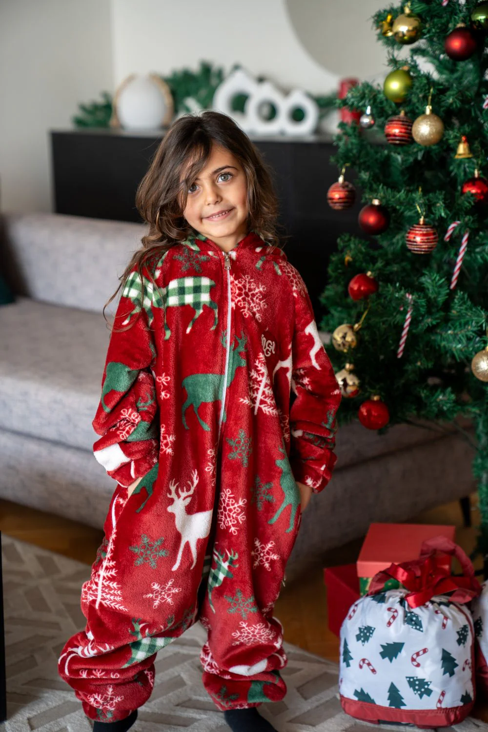 Snuggs Kids Blanket Onesie Red Christmas Deer - Image 5