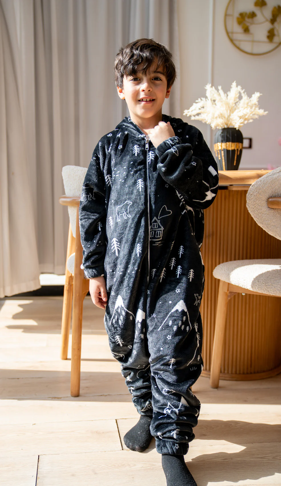 Snuggs Kids Blanket Onesie Snow Mountains Black - Image 2