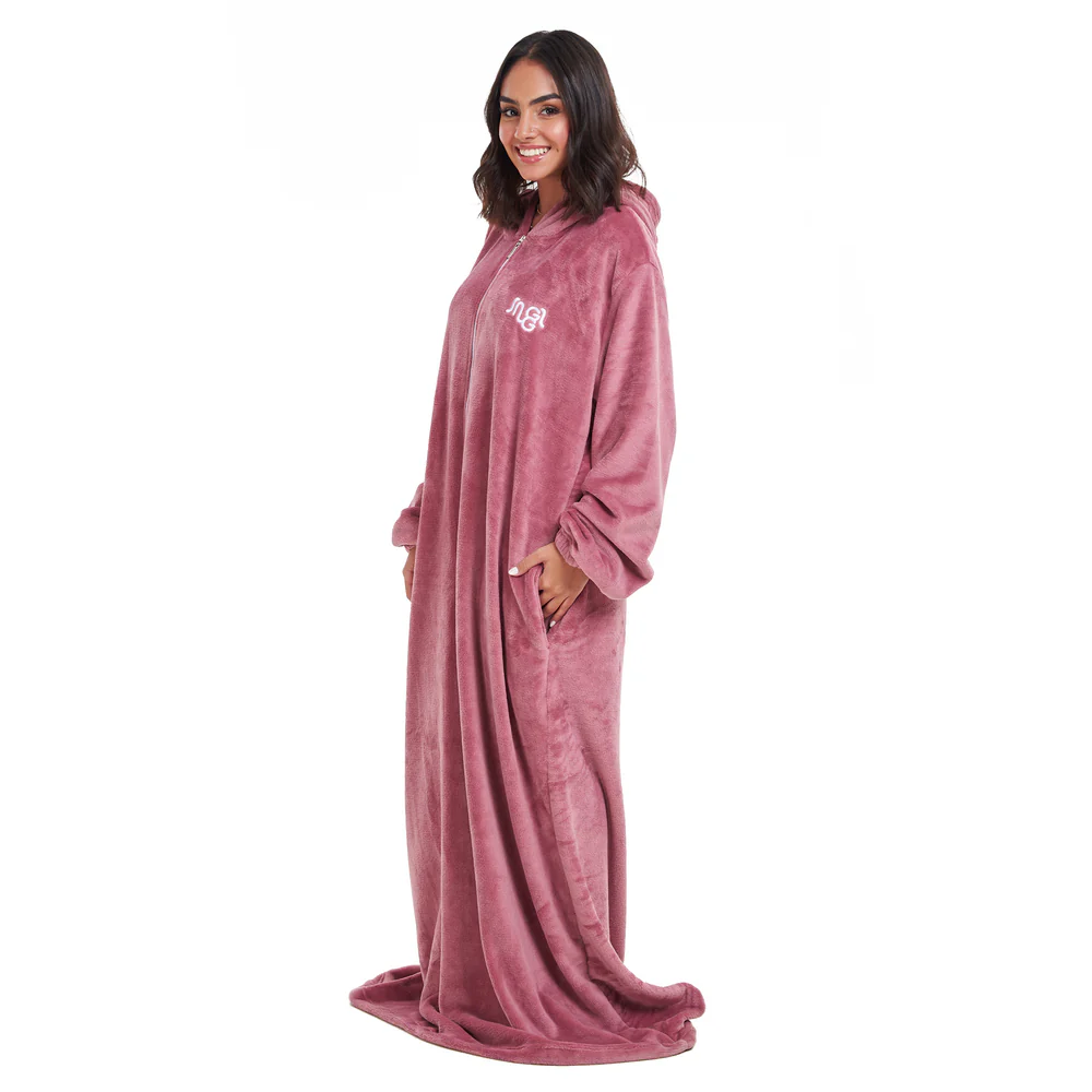Snuggs Monk Wearable Blanket Dark Cashmere - Image 4