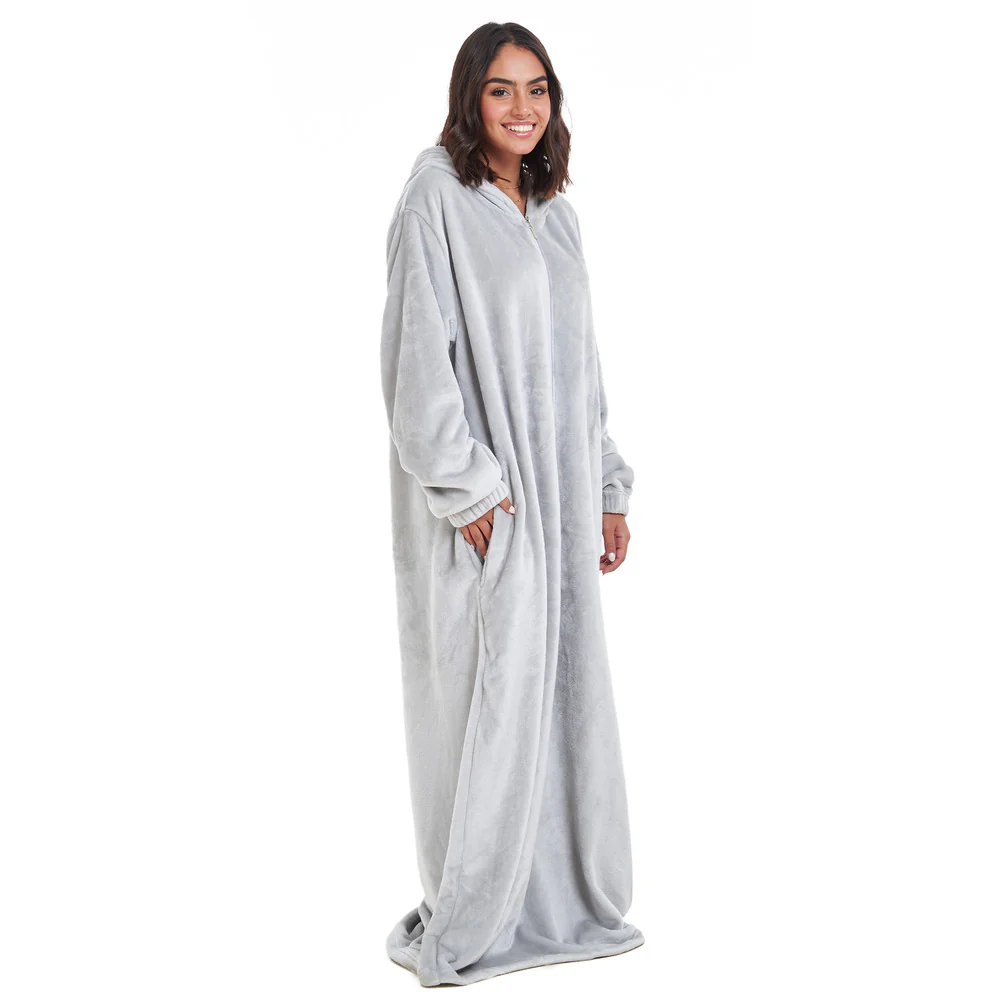 Snuggs Monk Wearable Blanket Light Grey - Image 8