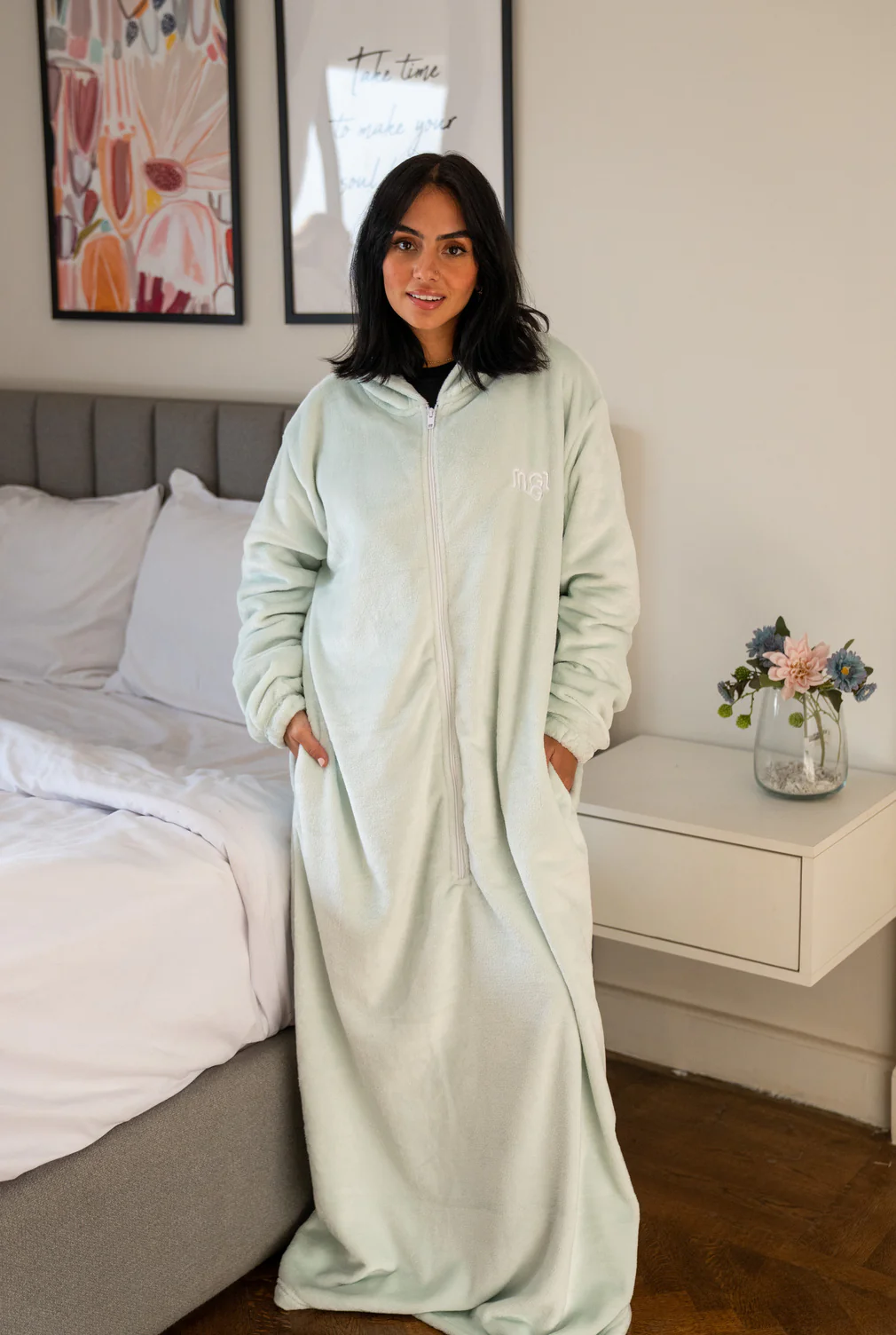 Snuggs Wearable Blanket Monk Mint - Image 2