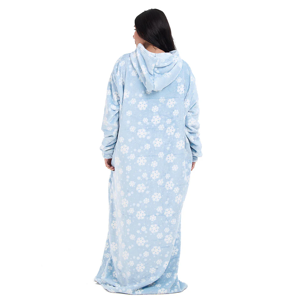 Snuggs Monk Wearable Blanket Snowflakes Light Blue - Image 4