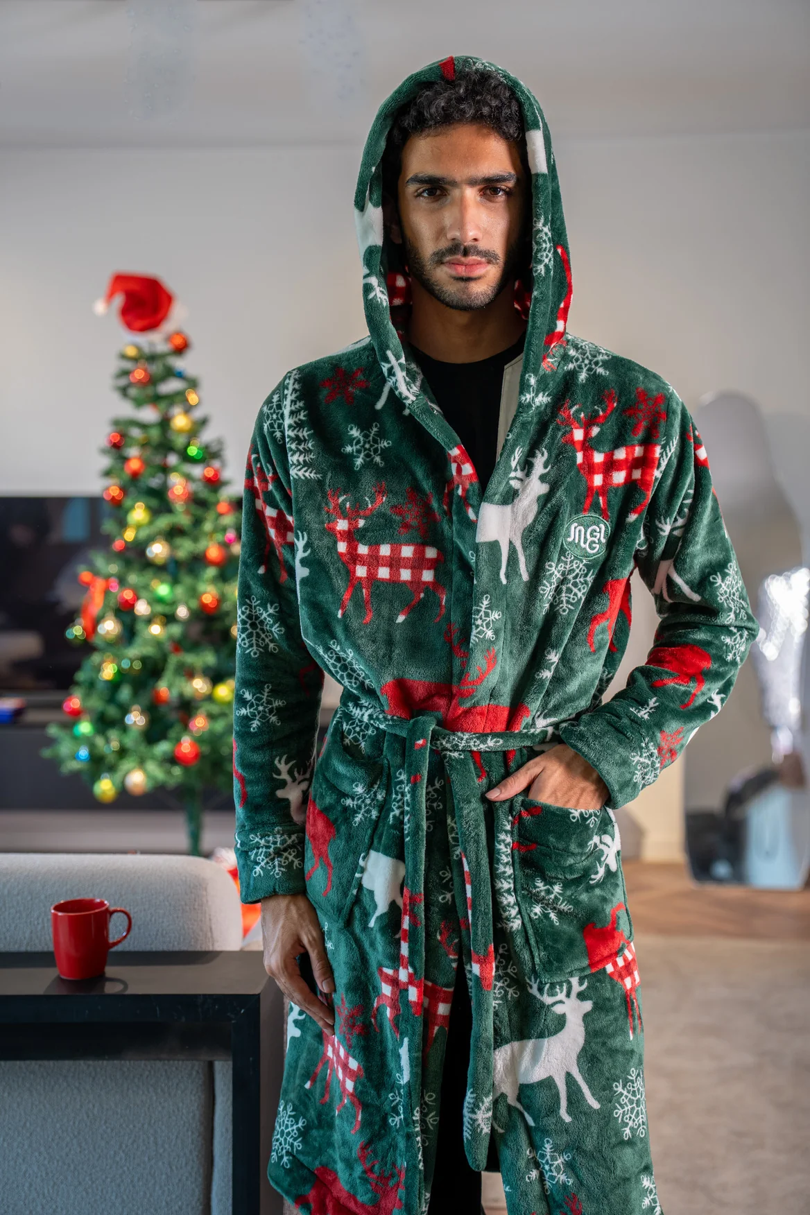 Snuggs Blanket Robe Christmas Green Reindeer