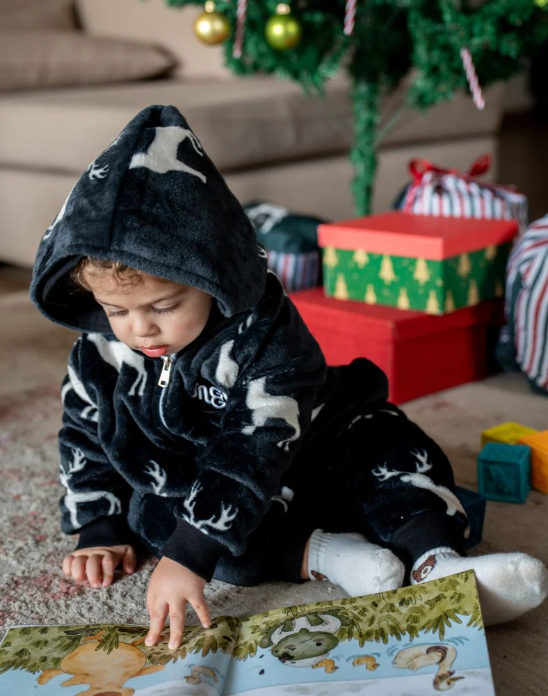Snuggs Toddler Blanket Onesie Deer Black - Image 2