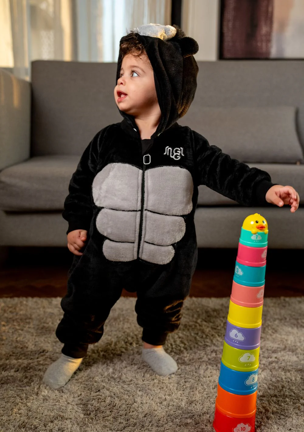 Snuggs Toddler Blanket Onesie Gorilla - Image 3