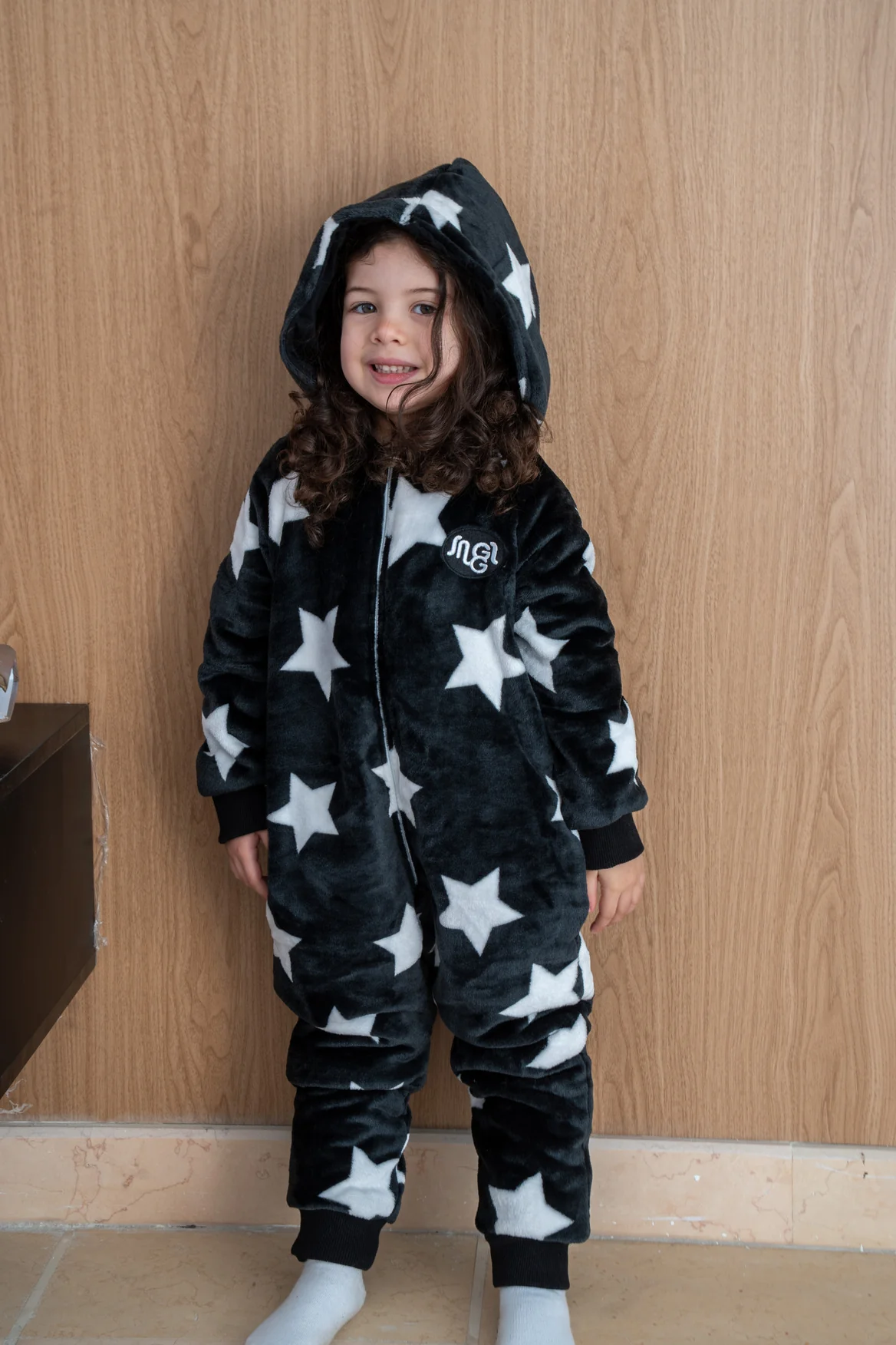 Snuggs Toddler Blanket Onesie Stars Black - Image 2